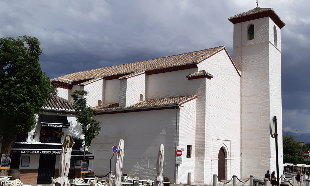 The Church of San Nicolás and its tower