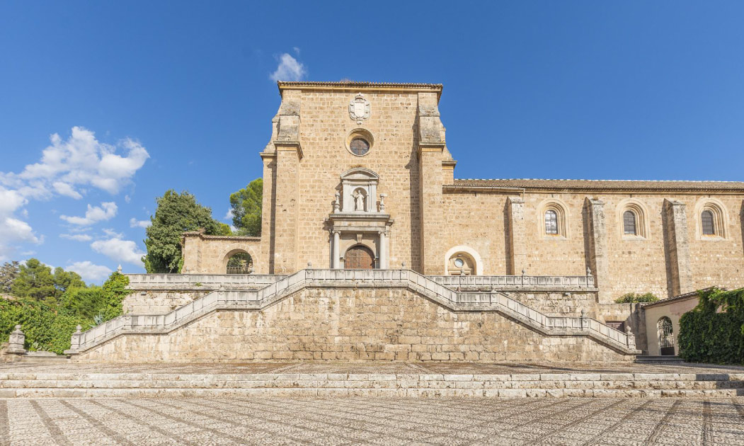 Get to know The Compass of the Cartuja Monastery